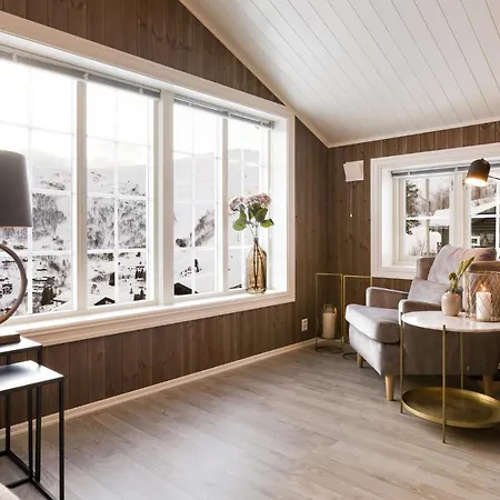 Holiday home Strandafjellet Mountain Stranda (More og Romsdal)